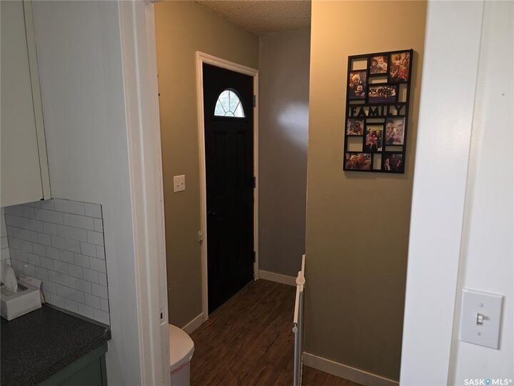 Photo de la propriété:  213 9th Street E  SK S0A 4T0 