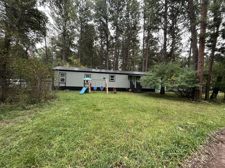 Property Photo: 7 Pine Dale Avenue WY 82842