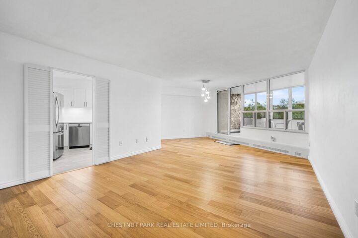 60 Pavane Linkway N/A 206 — photo 1