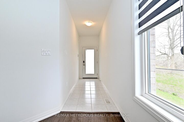 Property Photo: 4552 Portage Road 104 ON L2E 6A8