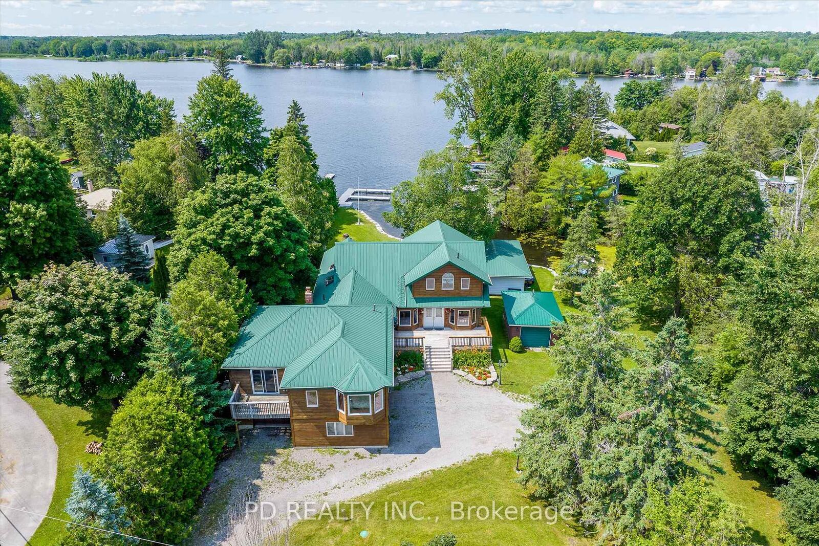 Property Photo: 48 Sturgeon Glen Road ON K0M 1N0