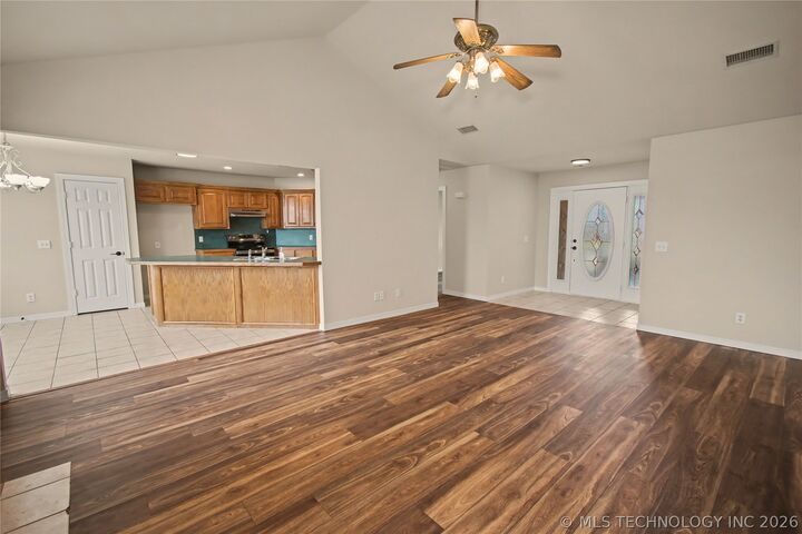 Property Photo:  403 Valhalla Drive  OK 74403 