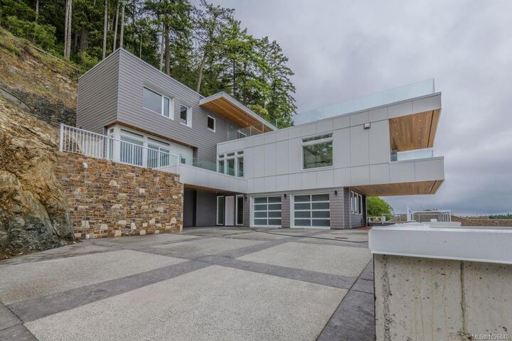 3887 Gulfview Dr — photo 1