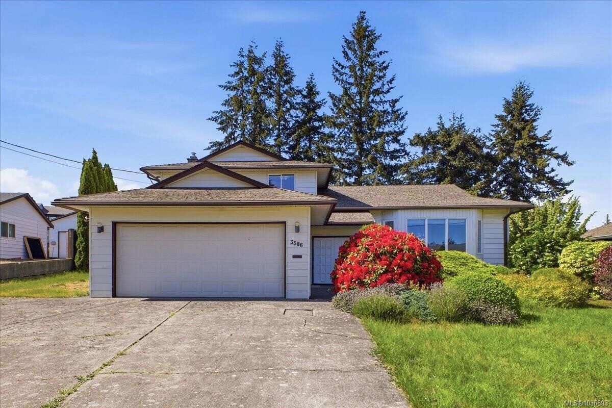 Property Photo:  3586 Country Club Dr  BC V9T 1T9 