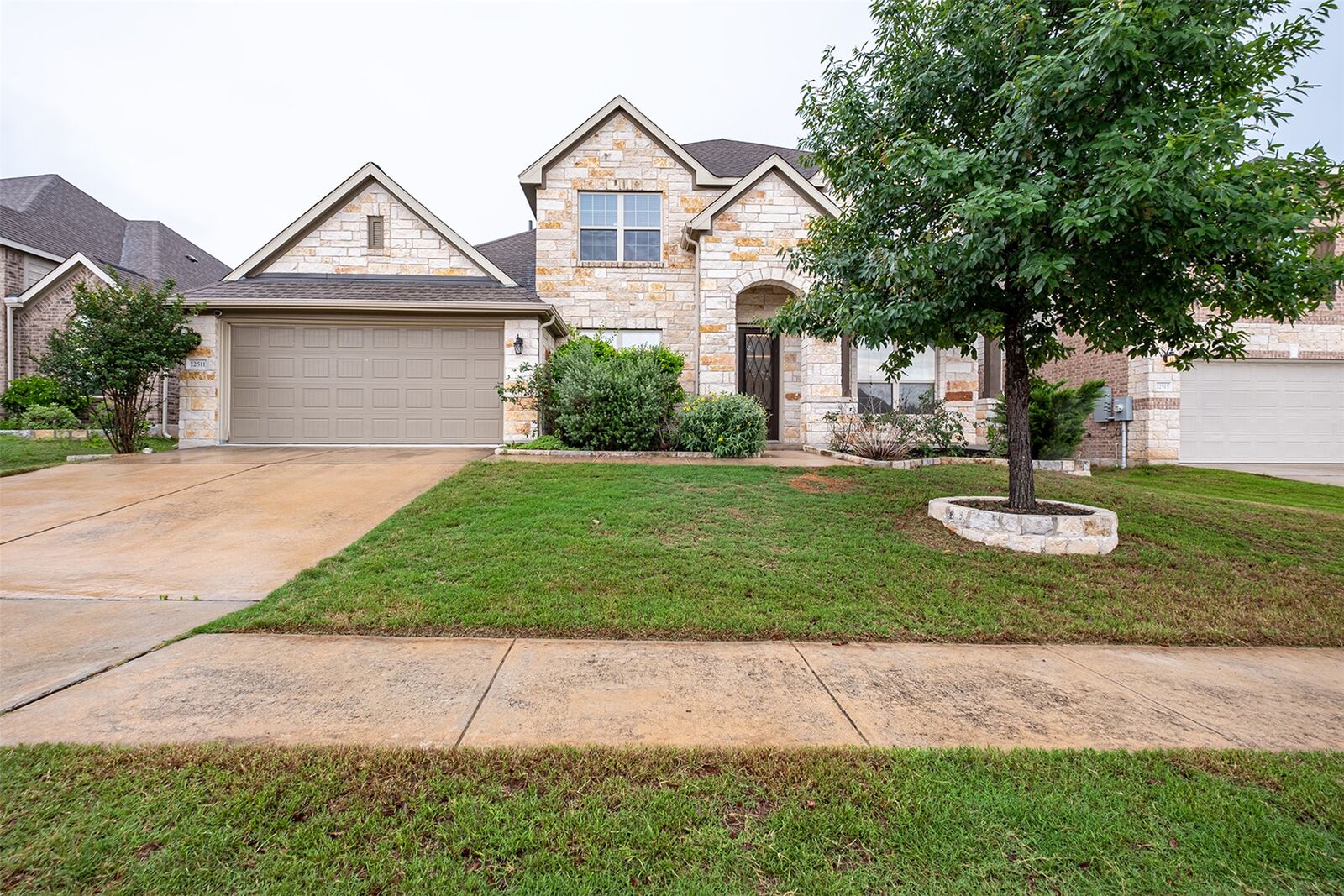 Property Photo: 12511 Morelia Way TX 78748