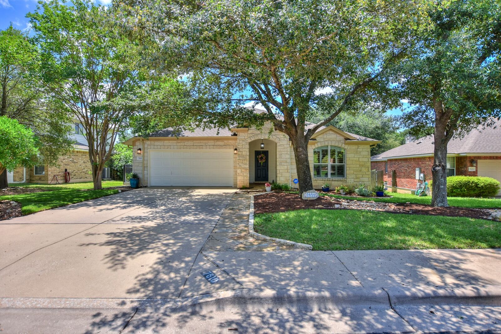 Property Photo:  7610 Spanish Dove Court  TX 78628 
