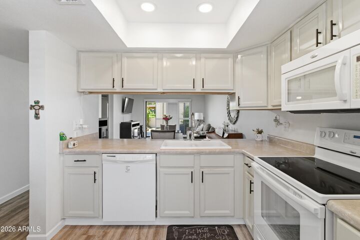 Property Photo:  7705 E Mariposa Way  AZ 85208 