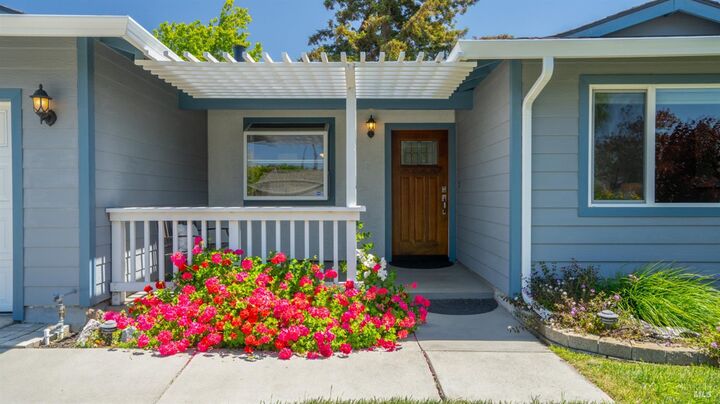 Property Photo:  36862 Walnut Street  CA 94560 