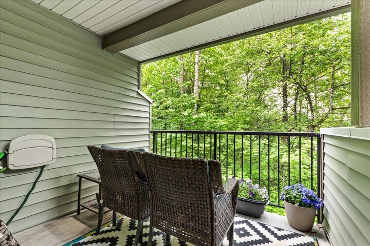 Property Photo: 4401 Blauson Boulevard 109 BC V3G 0A4