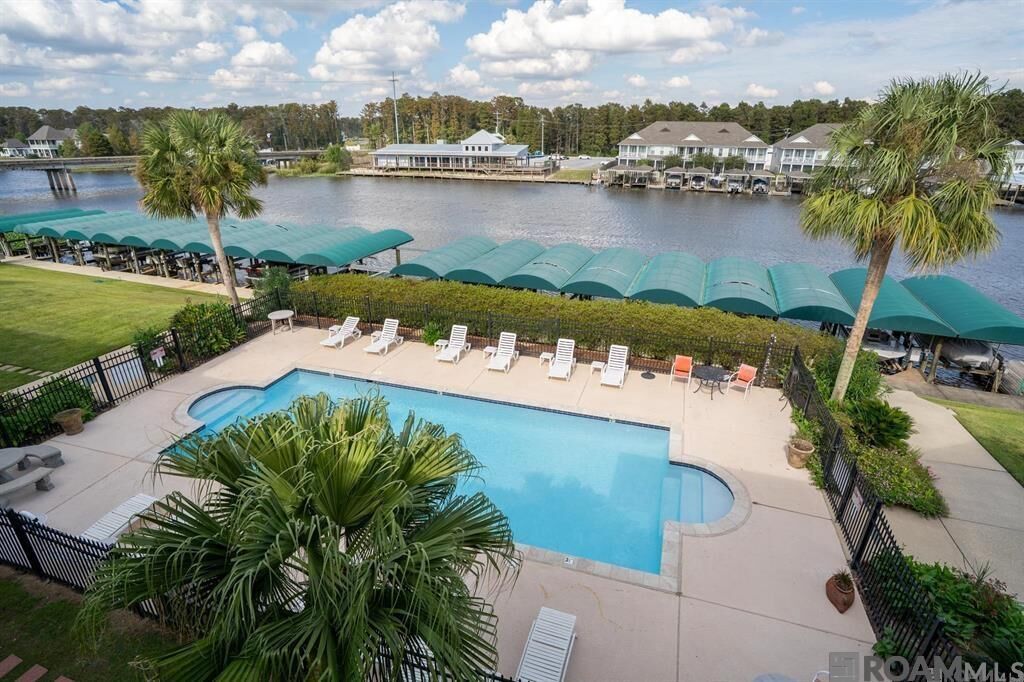 Property Photo:  12430 River Highlands #W  LA 70774 