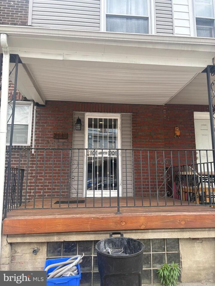 Property Photo:  2118 Bridge Street  PA 19124 