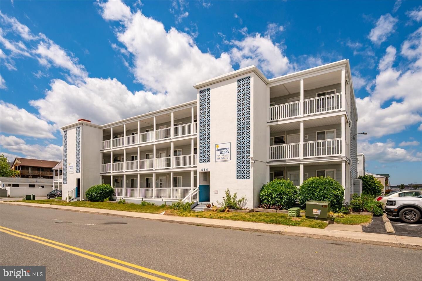 Property Photo: 424 Lark Lane E303 MD 21842