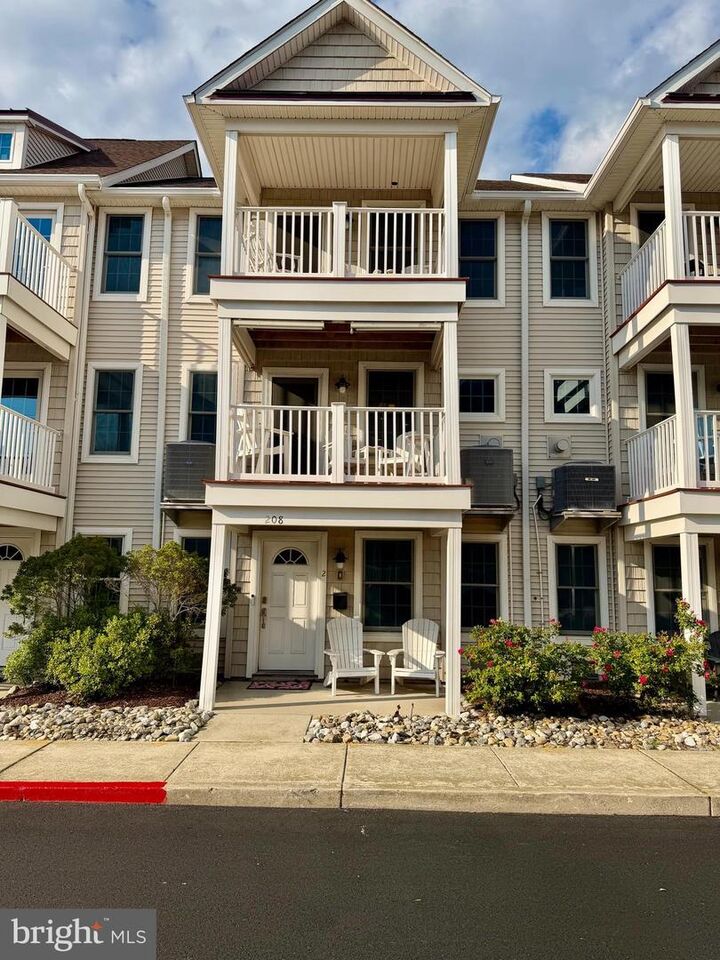 Property Photo:  208 7th Street 2  MD 21842 