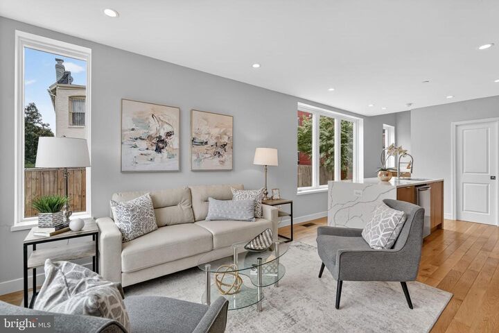 Property Photo:  1516 North Carolina Avenue NE A  DC 20002 