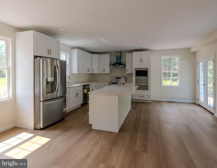 Property Photo:  19005 Tidewater Trail  VA 22408 