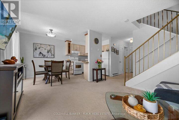 Property Photo:  373 D'Arcy Street 5  ON K9A 4A6 