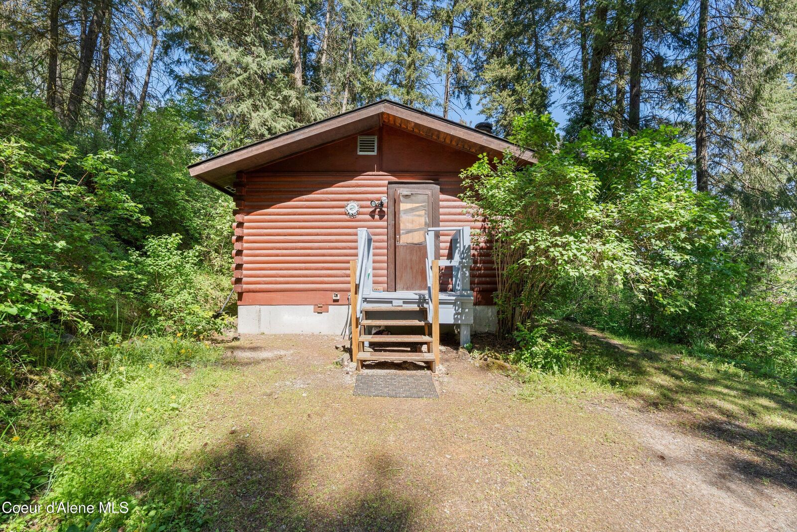 Property Photo:  906 S Canal St  ID 83814 