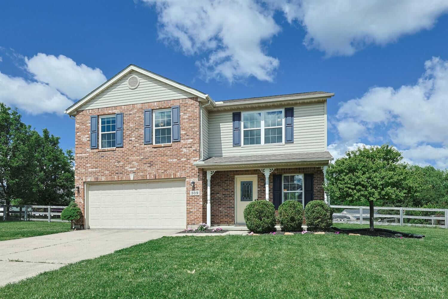 Property Photo:  309 Slate Branch Court  OH 45050 