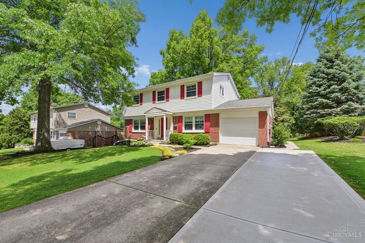 Property Photo: 5514 Cove Court OH 45238