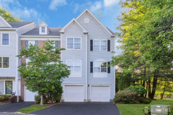 Property Photo:  6 Clark Court  NJ 07920 