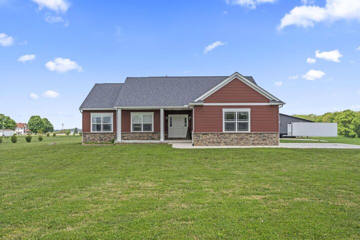 Property Photo:  26927 Gay Dreisbach Road  OH 43113 