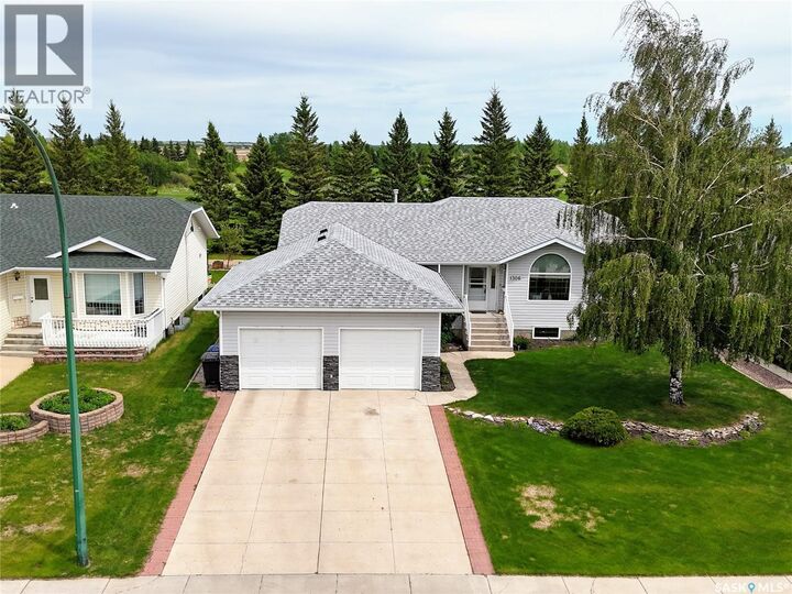 Photo de la propriété:  1306 4th Street  SK S0K 2A0 