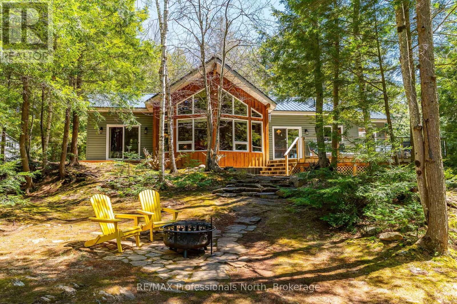 Property Photo: 12553 Little Hawk Lake East Shore Wao ON K0M 1S0
