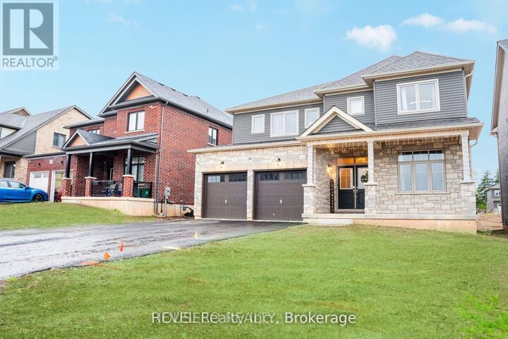 Property Photo:  58 Oriole Crescent  ON L3K 6E2 