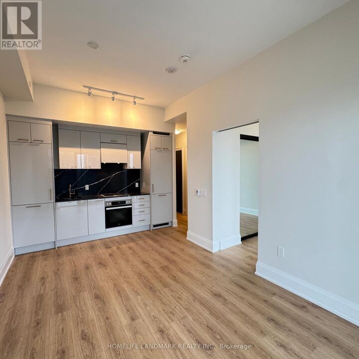 Property Photo:  634 Church Street 2507  ON M4Y 0G9 