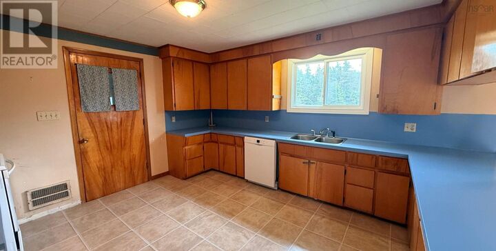 Property Photo:  2288 Highway 1  NS B5A 5A8 