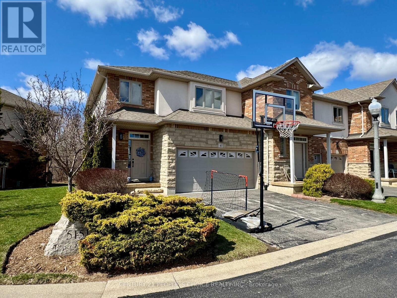 Property Photo:  5151 Upper Middle Road 4  ON L7L 7C8 