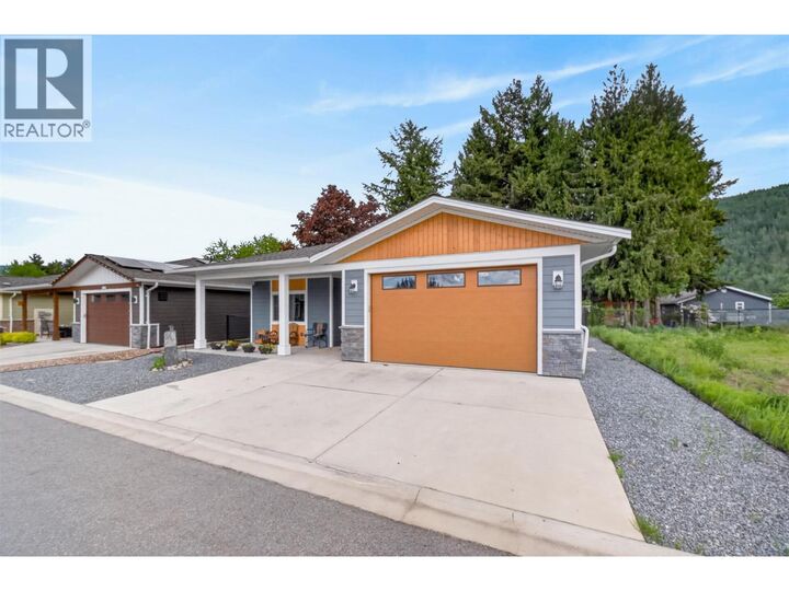 Property Photo: 1123 Willow Row BC V0E 2V0