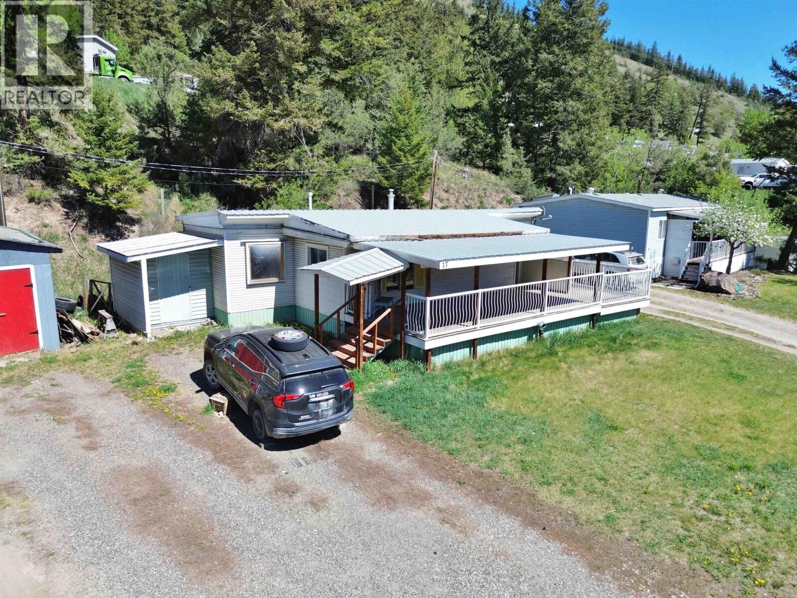 Property Photo: 560 Soda Creek Road 17 BC V2G 5E7