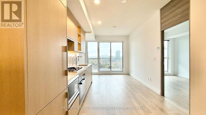 Property Photo:  18 Esther Shiner Boulevard 1508  ON M2K 0J7 