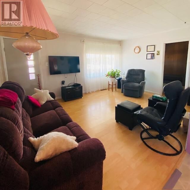 Property Photo:  308 Ball Park Cres  ON P0T 1M0 