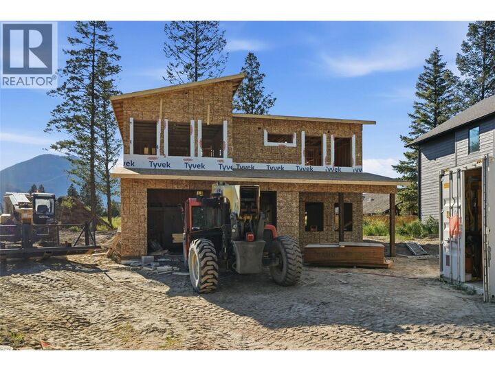 1210 Swansea Crescent — photo 1