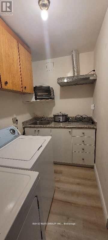 Property Photo:  165 Cherokee Boulevard 168  ON M2J 4T7 