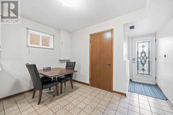 Property Photo:  49 Sentinel Road B - Lower  ON M3J 3E4 