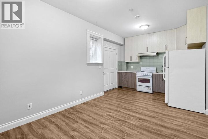 Property Photo:  2765 East 54th Avenue  BC V5S 1Y1 
