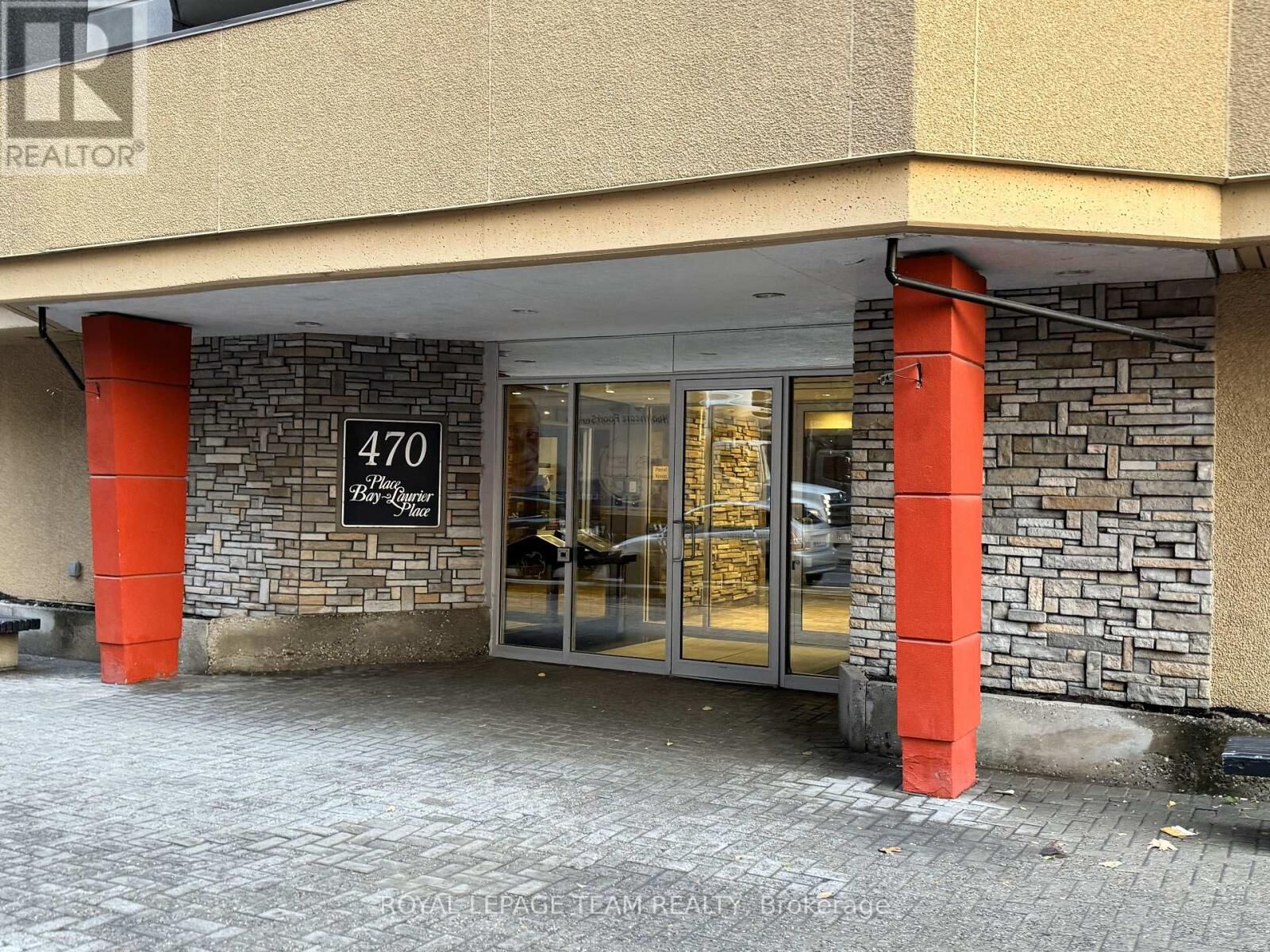 Property Photo:  470 Laurier Avenue 1908  ON K1R 7W9 