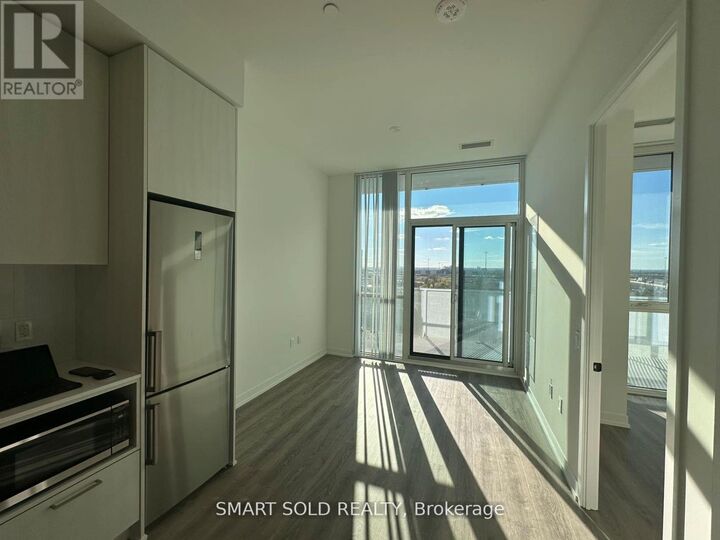 Property Photo:  195 Commerce Street 608  ON L4K 5Z7 