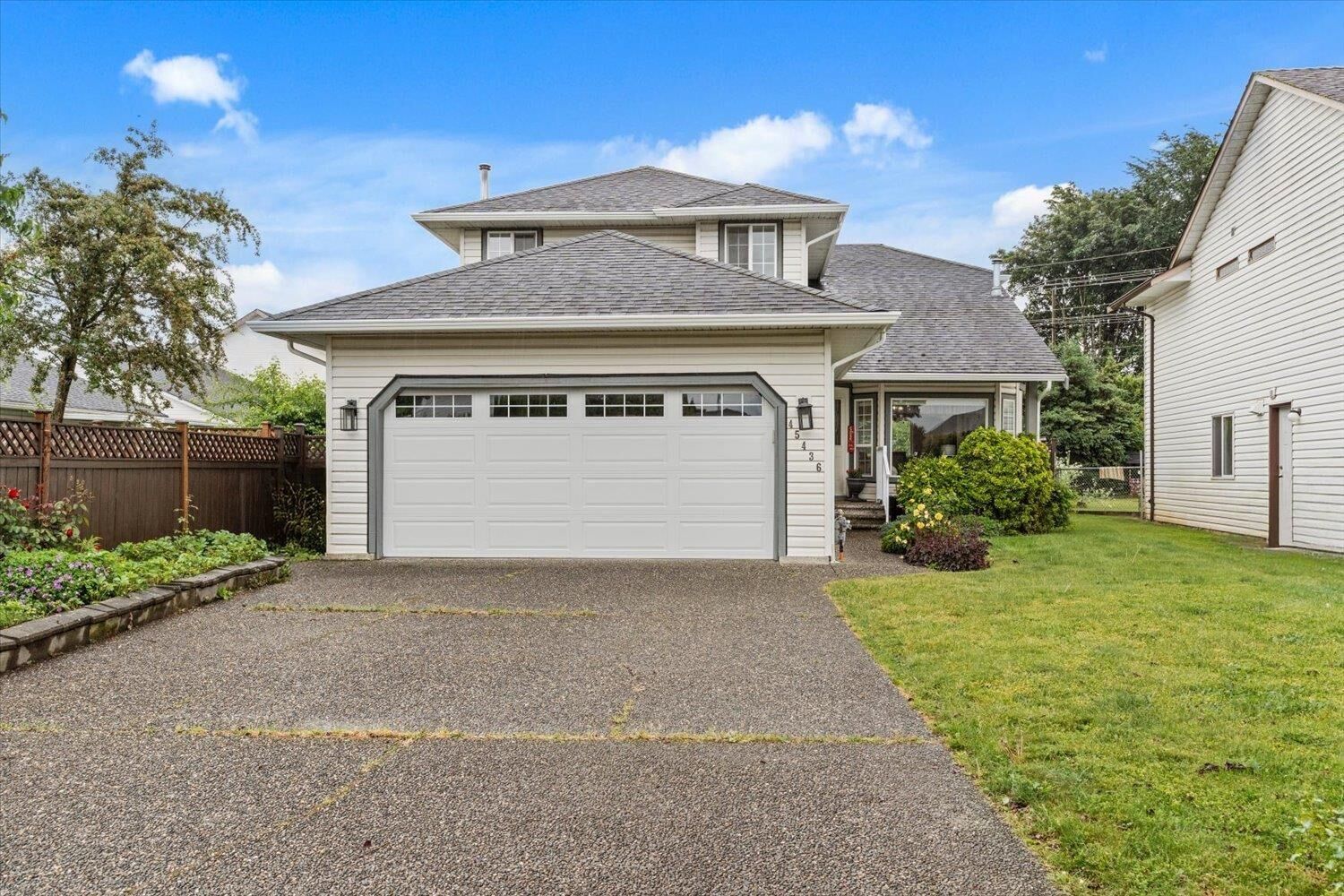 Property Photo: 45436 Dorell Place BC V2R 3V3