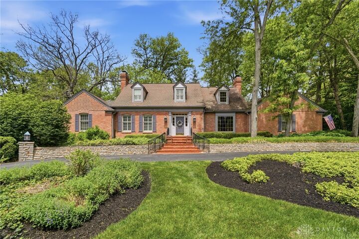 Property Photo:  789 Plantation Lane  OH 45419 
