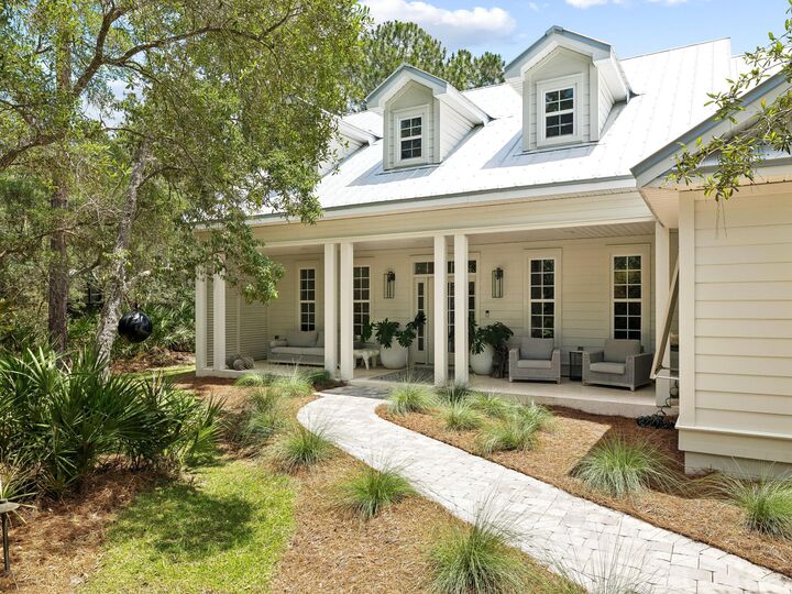 Property Photo:  43 Fern Cove  FL 32459 