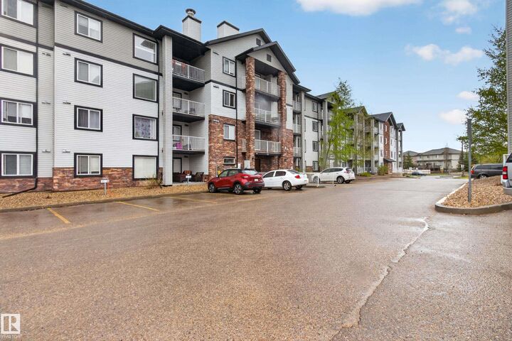 Property Photo:  42 Summerwood Boulevard 322  AB T8H 0C3 