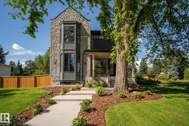 Property Photo:  13804 85 Avenue NW  AB T5R 3Y7 