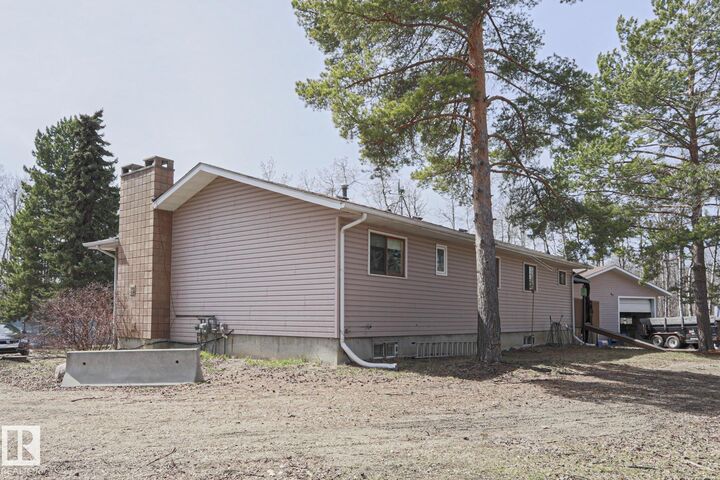 Property Photo:  313 51559 Range Road 225  AB T5M 2T8 