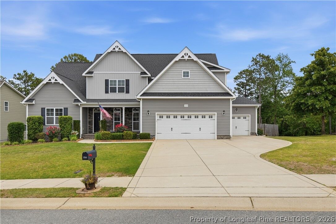 Property Photo:  3710 Glencourse Way  NC 28311 