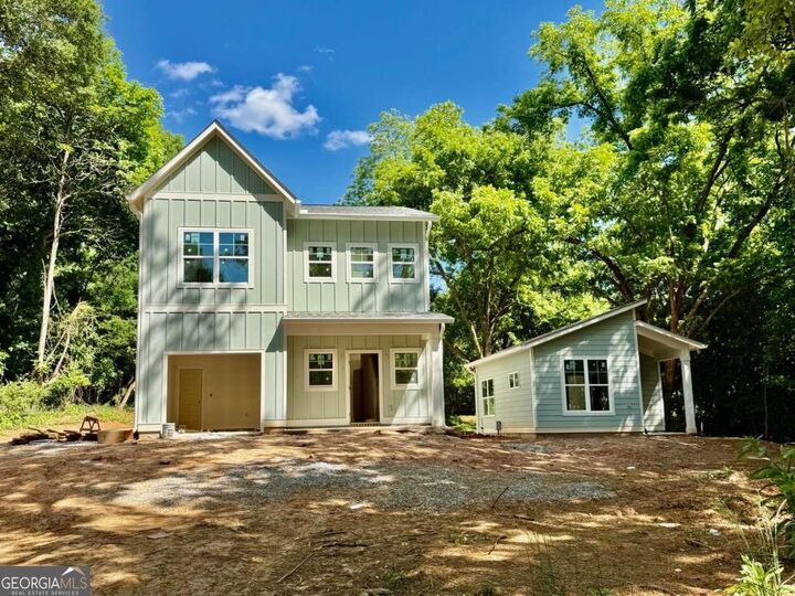 Property Photo: 136 Peter Street GA 30601