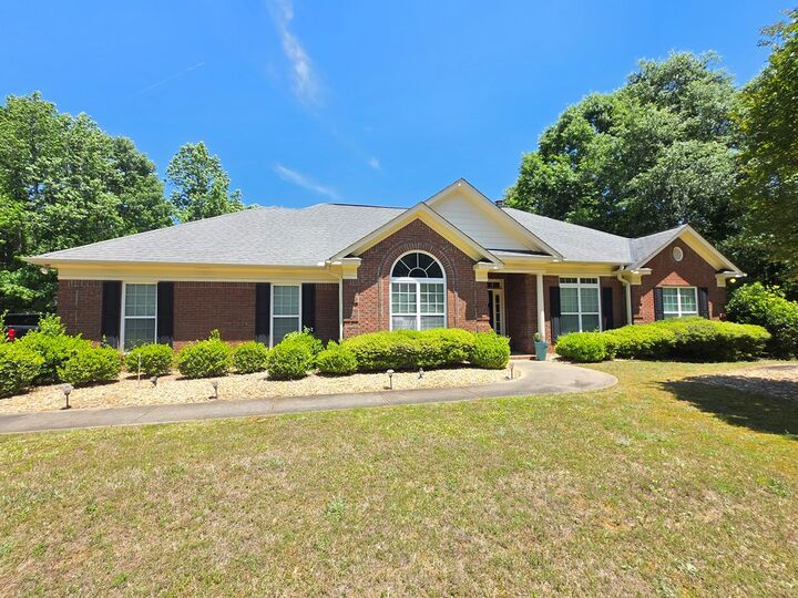 Property Photo:  327 Bob White Drive  GA 31820 